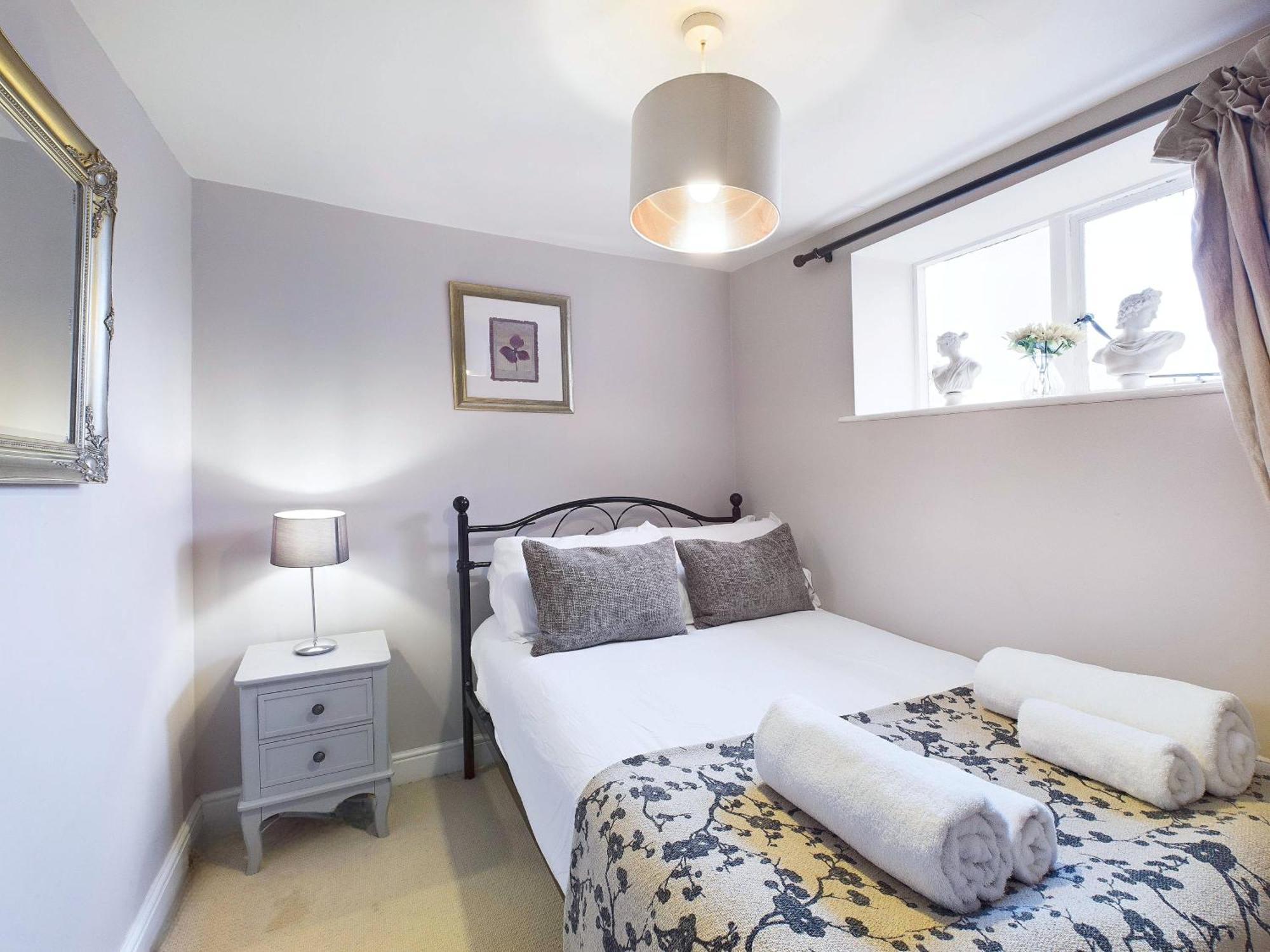 Cosy Cottage In Moreton-In-Marsh Екстер'єр фото